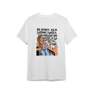Kraliçe Oversize Tshirt Ürün Görseli